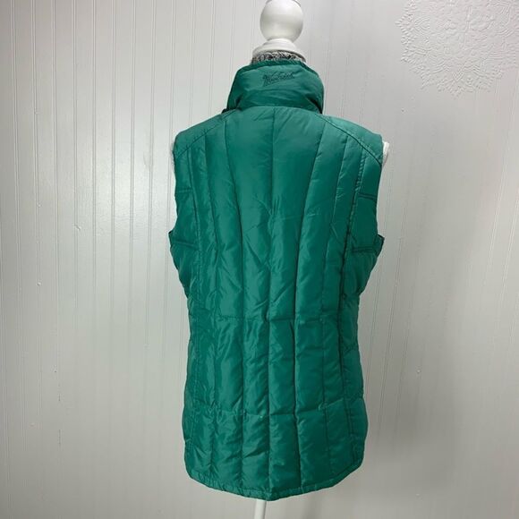 WOOLRICH puffer vest  - Picture 7 of 8